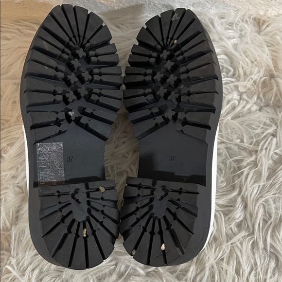 H&M Black/White Chunky Loafers Platform Sole & Tassel Detail Slip On Size 37 (6) - Picture 11 of 16